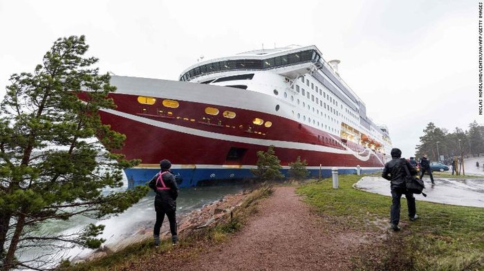 Kapal MS Viking Grace kandas