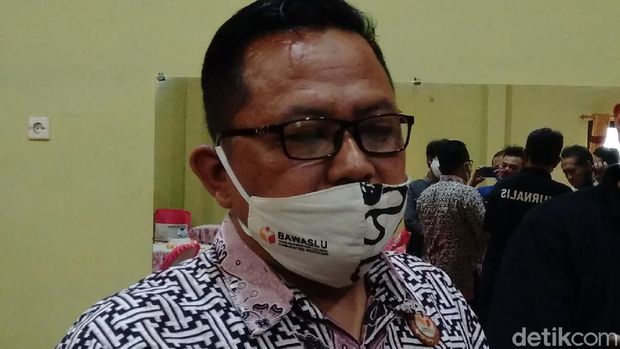 Ketua Bawaslu Wonogiri Ali Mahbub, Selasa (24/11/2020).
