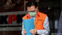 Diketahui, I Ketut Suarbawa menjadi salah satu tersangka dalam kasus korupsi pembangunan jembatan di Riau.
