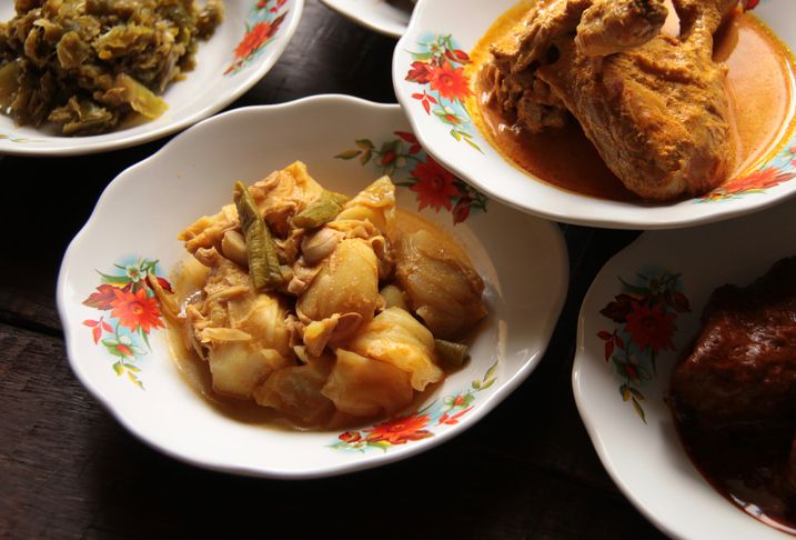 5 Lauk Khas Nasi Kapau