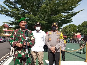 Kodam III Siliwangi Akan Bongkar Baliho Tak Tertib Termasuk Milik HRS