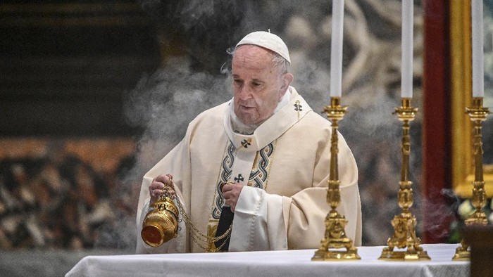 Paus Fransiskus Segera Divaksin Corona, Imbau Semua Orang Divaksin