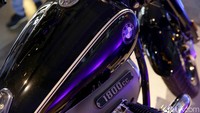 Ada 5 karakter BMW R 5 yang diturunkan ke model R 18. Antara lain rangka double-loop, tangki tear-drop, gardan yang terlihat, serta cat berpola garis-garis layaknya pada BMW R 5 dan desain mesin boxer yang besar.