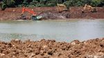 Waduk Pondok Ranggon Dikeruk untuk Antisipasi Banjir