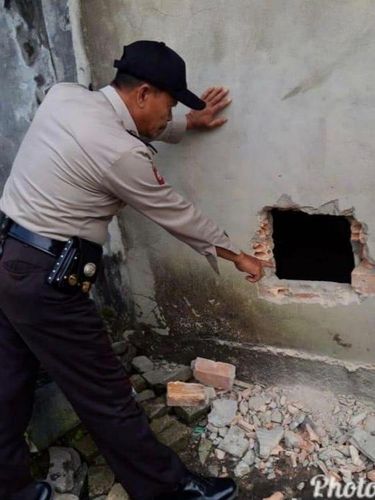 Polres Banyuasin tangkap pencuri sepeda motor yang ternyata mempunyai sepucuk senpi rakitan (dok. Istimewa)
