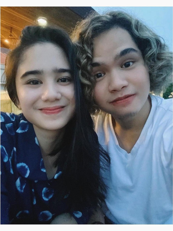 Potret Mesra Tissa Biani dan Dul Jaelani