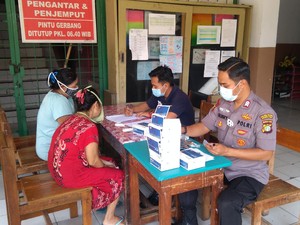 276 Warga di Petamburan Rapid Test Corona, 5 Orang Reaktif
