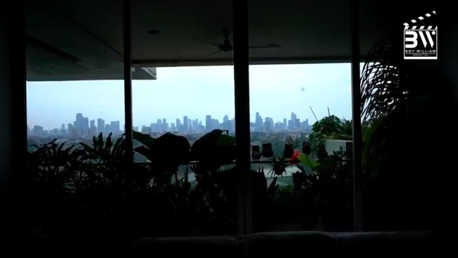 Inilah panorama yang terlihat dari apartemen Daniel: hijaunya tanaman dan gedung-gedung pencakar langit. (Foto: YouTube/Boy William)