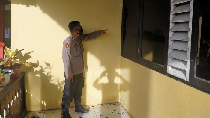 Rumah dinas camat di Luwu Utara Sulsel diserang orang tak dikenal (OTK) (dok. istimewa).