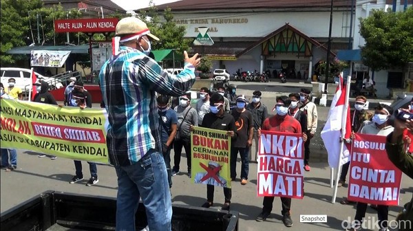 Tak Memiliki Izin, Aksi Tolak Rizieq di Kendal Dibubarkan Polisi