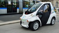 Tahun depan Toyota COMS akan diperkenalkan dengan konsep EV Ecotourism di kawasan Nusa Dua Bali. Sehingga para turis atau warga Bali bisa merasakan mobil listrik tersebut. Foto: Toyota Eropa