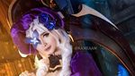 Cantiknya Kameaam, Cosplayer Seksi yang Hobi Ngopi
