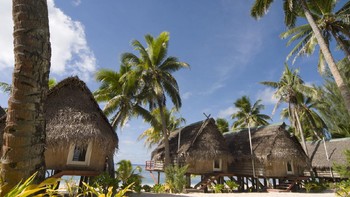 Kepulauan Cook di lepas pantai Selandia Baru ini digadang sebagai Hawaii tempo. Namun sayangnya, ada perkiraan kenaikan permukaan laut hingga 55 cm pada tahun 2090. Kenaikan air tersebut diperkirakan akan merusak jalan, jembatan, pelabuhan, dan landasan pacu, yang mana akan berdampak pada penduduk dan pariwisata. Foto: (Getty Images/iStockphoto/patrickoberem)