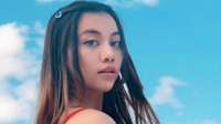 Dara berusia 21 tahun itu pun kini menjadi sosok idola baru. Dok. Instagram/frisllyherlind