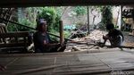 Geliat Perajin Mebel Bambu Bertahan Hadapi Pandemi