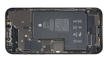 Inilah komponen bagian dalam iPhone 12 Pro Max. Foto: ifixit