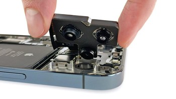 Komponen kamera mulai ditanggalkan. Foto: ifixit