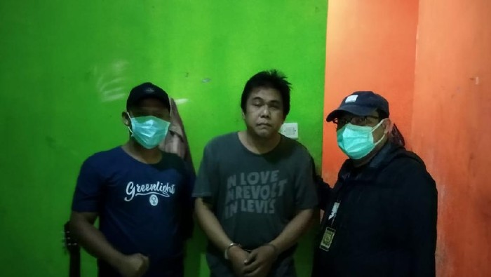 Kejagung RI menangkap buron kasus dugaan korupsi pembangunan Gedung Auditorium UIN Sultan Thaha Saifuddin