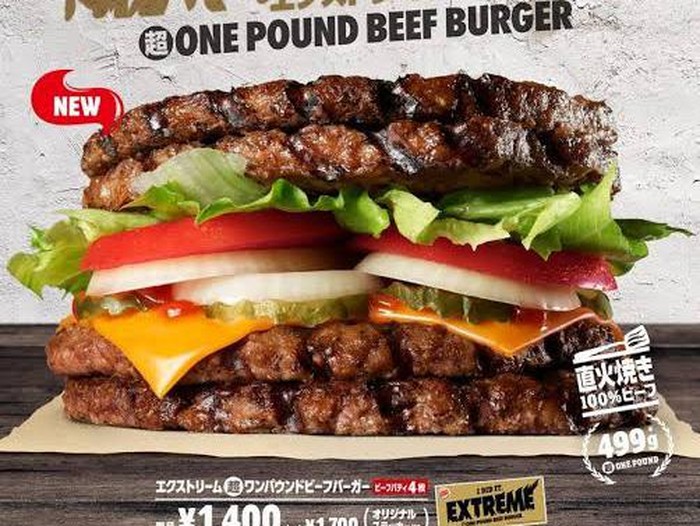 Kenyang! Burger Ini Dibuat dengan Setengah Kilo Daging Sapi Kenyang! Burger Ini Dibuat dengan Setengah Kilo Daging Sapi