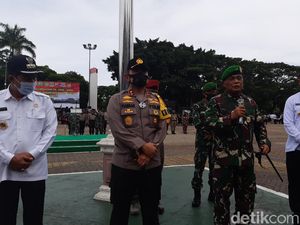 Pangdam Siliwangi-Kapolda Banten Siap Turunkan Baliho Habib Rizieq