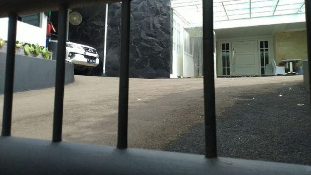Kondisi rumah dinas Menteri KKP Edhy Prabowo usai ditangkap KPK.
