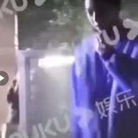 Tak disangka jika foto-foto tersebut memicu kemarahan banyak penggemar dari idol KPop asal Taiwan itu. Meski sudah berusia legal untuk merokok, tampaknya banyak fans yang kecewa dengan pemain serial A Little Thing Called First Love tersebut. Dalam berbagai postingan di media sosial, penggemar menumpahkan kekecewaan mereka akan perilaku Lai Guanlin.  Foto: Weibo