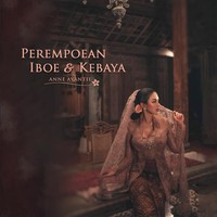 Kebaya dirancang khusus untuk Nikita dalam rangka pemotretan bertema Perempoean Iboe dan Kebaya untuk menyambut Hari Ibu. Selain Nikita, ada pula sosok perempuan dan ibu yang inspiratif, ujar Anne. Pemotretan berlangsung di Jakarta, Selasa (24/11/2020) malam. (Foto: dok. Anne Avantie)