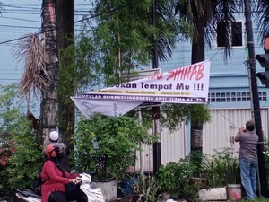Ormas FIB Copot Spanduk Tolak Habib Rizieq di Medan: Isinya Ujaran Kebencian