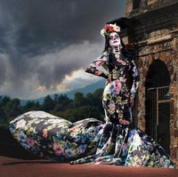 Hari besar ini biasanya dirayakan bersama keluarga dan teman, di mana mereka berkumpul untuk mengenang kerabat yang sudah meninggal. Foto: Facebook/MissMexicoOrg