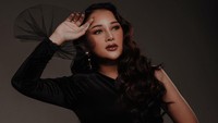 Tak menulis caption apa pun, Mutia Ayu Wandini dihujani komentar oleh netizen. (Foto: dok. Instagram @mutia_ayuu) 