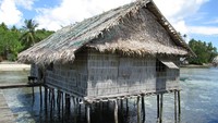 Bila ingin mengambil hasil laut di luar batasan waktu tersebut, mereka harus pergi dari perairan Raja Ampat. Sasi kadang diberlakukan juga pada jenis biota laut tertentu, misalnya teripang.