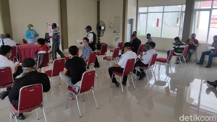 rapid test massal di Daop 7 Madiun