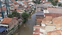 Bagi yang ingin berperahu di Situ Garunggang, orang dewasa dikenakan karcis 25 sen untuk setengah jam, sedangkan anak-anak ditarif setengahnya, yaitu 12,5 sen. Pengunjung pun dapat menyewa perahu untuk didayung sendiri dengan harga 5 sen. Tapi itu dulu, Situ Garunggang kini sudah berubah menjadi perumahan. (Yudha Maulana/detikTravel)