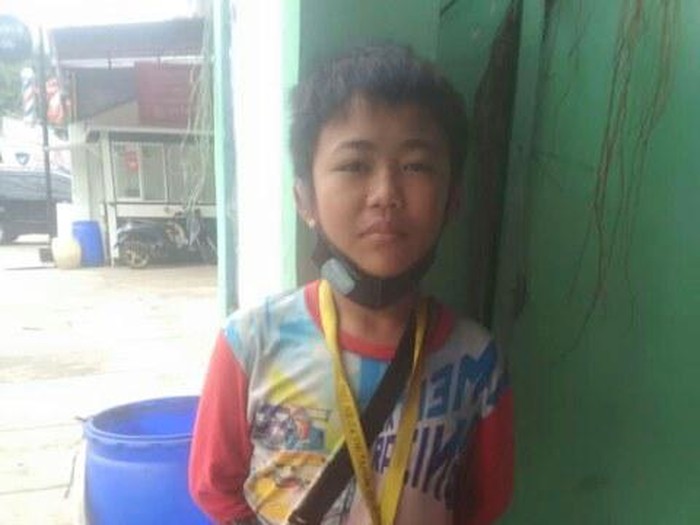 Bocah 11 tahun bernama Gilang Sabil Ramahdan yang menjadi tulang punggung keluarga