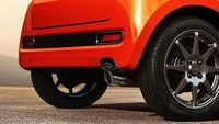 Mugen juga menawarkan printilan aksesori lain seperti penutup lubang tangki bensin dengan dua desain dan lima pilihan warna, sistem knalpot karbon dan titanium, serta filter udara yang baru tersedia Januari 2021 nanti. Foto: Honda