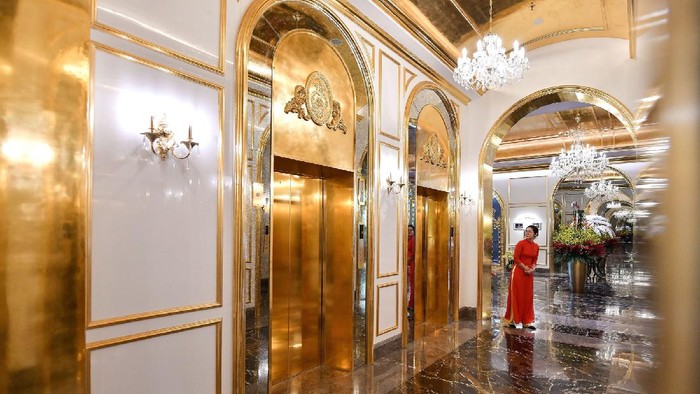 Hotel berlapis emas