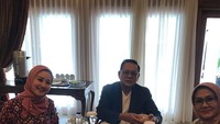 Instagram Iis tak kalah diserbu netizen. Ia diketahui memiliki harta Rp 7,1 miliar yang nantinya juga akan ditelusuri sumbernya. Foto: instagram @iisedhyprabowo