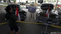 Mobil klasik lain yang turut ditampilkan dalam pameran tersebut adalah mobil Chrysler Windsor 1947. Selain itu ada pula mobil Chrysler Limousine berwarna coklat keluaran tahun 1946 yang bersejarah karena digunakan oleh Soekarno dan Hatta saat Konferensi Asia Afrika 1955.