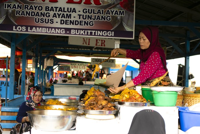 Los Lambuang, Surganya Nasi Kapau di Bukittinggi