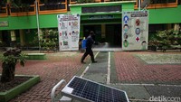 SMK Negeri 26 mempersiapkan secara matang penerapan protokol kesehatan jelang rencana kementrian pendidikan membuka sekolah tatap muka pada awal tahun 2021 mendatang.