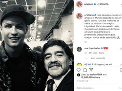 Maradona Meninggal, Para Bintang Bersedih di Media Sosial