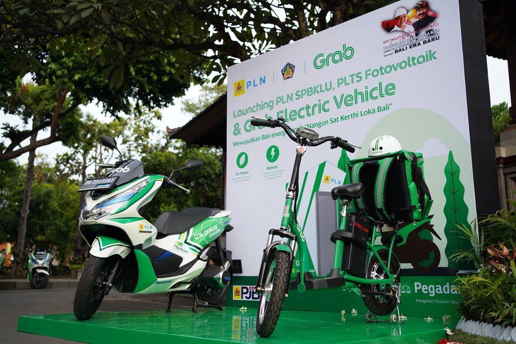 Motor Listrik Grab di Bali