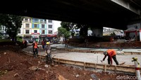 Sejumlah fasilitas tambahan tersebut pun diharapkan dapat memberikan rasa aman dan nyaman bagi warga yang beraktivitas di kawasan Stasiun Tebet.