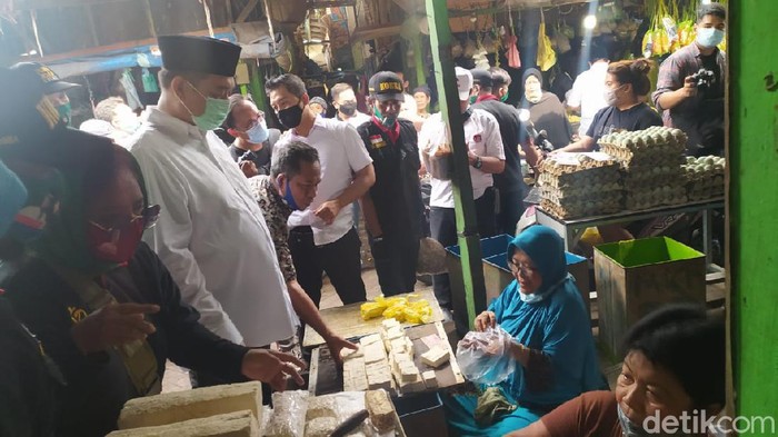 Paslon Ini Bertekad Pertahankan Pasar Tradisional di Sidoarjo