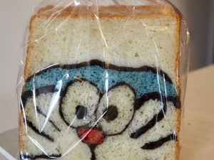Gemas! Baker Jepang Ini Bikin Roti Doraemon hingga Pokemon