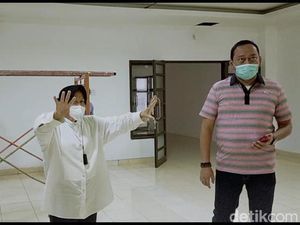 Belasungkawa Risma Atas Meninggalnya Maradona yang Pernah ke Surabaya