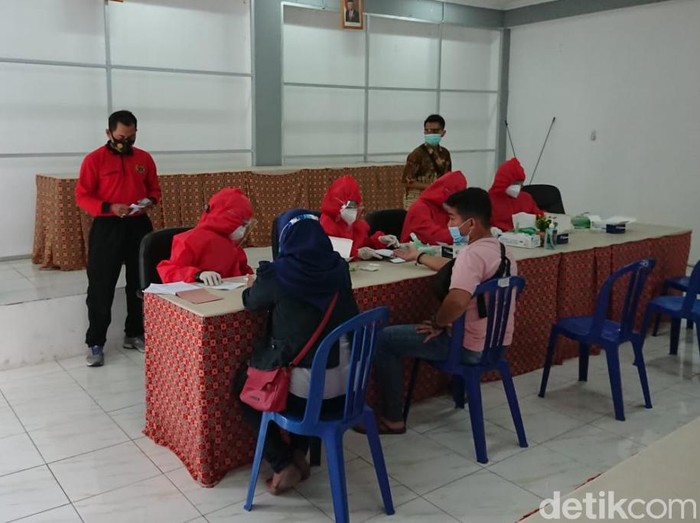 3.213 Angota KPPS Pasuruan Jalani Rapid Test, Bagaimana Jika Reaktif?