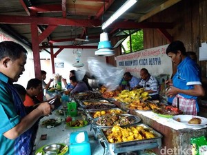 5 Rumah Makan Nasi Kapau Enak di Sekitar Jakarta, Mampir Yuk!
