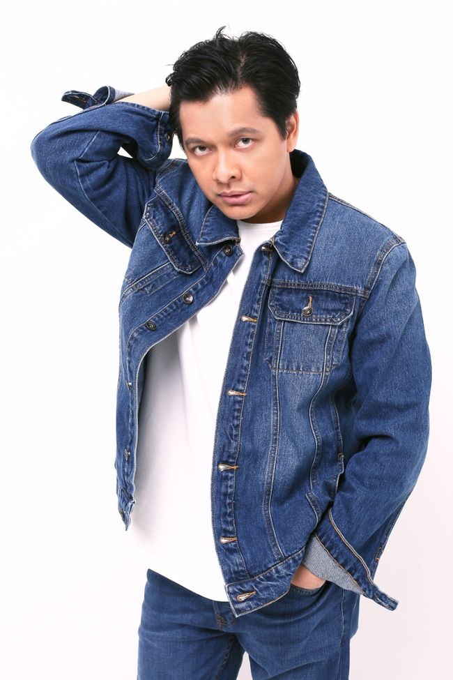 Onlayn porno videolarni yuzidagi cum bilan tomosha qiling