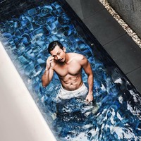 Rizky Billar dan Denny Sumargo juga sudah pernah membintangi film layar lebar. Denny sendiri bahkan sudah membintangi lebih dari 10 film layar lebar loh.. Foto: Instagram.com/sumargodenny